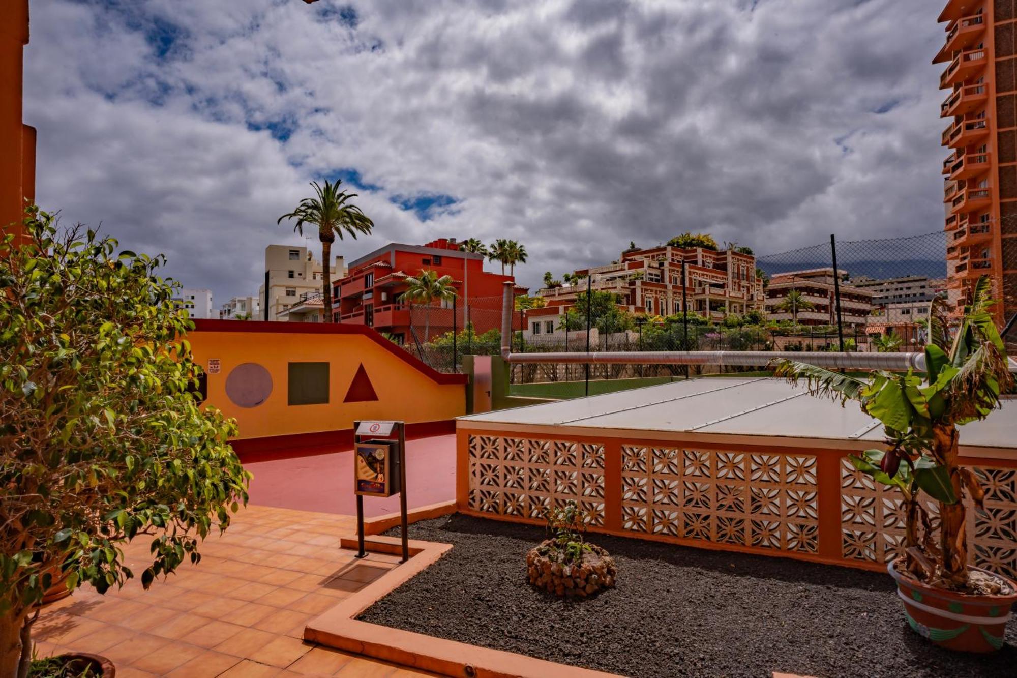 Cautivador Estudio En Puerto De La Cruz Exterior foto