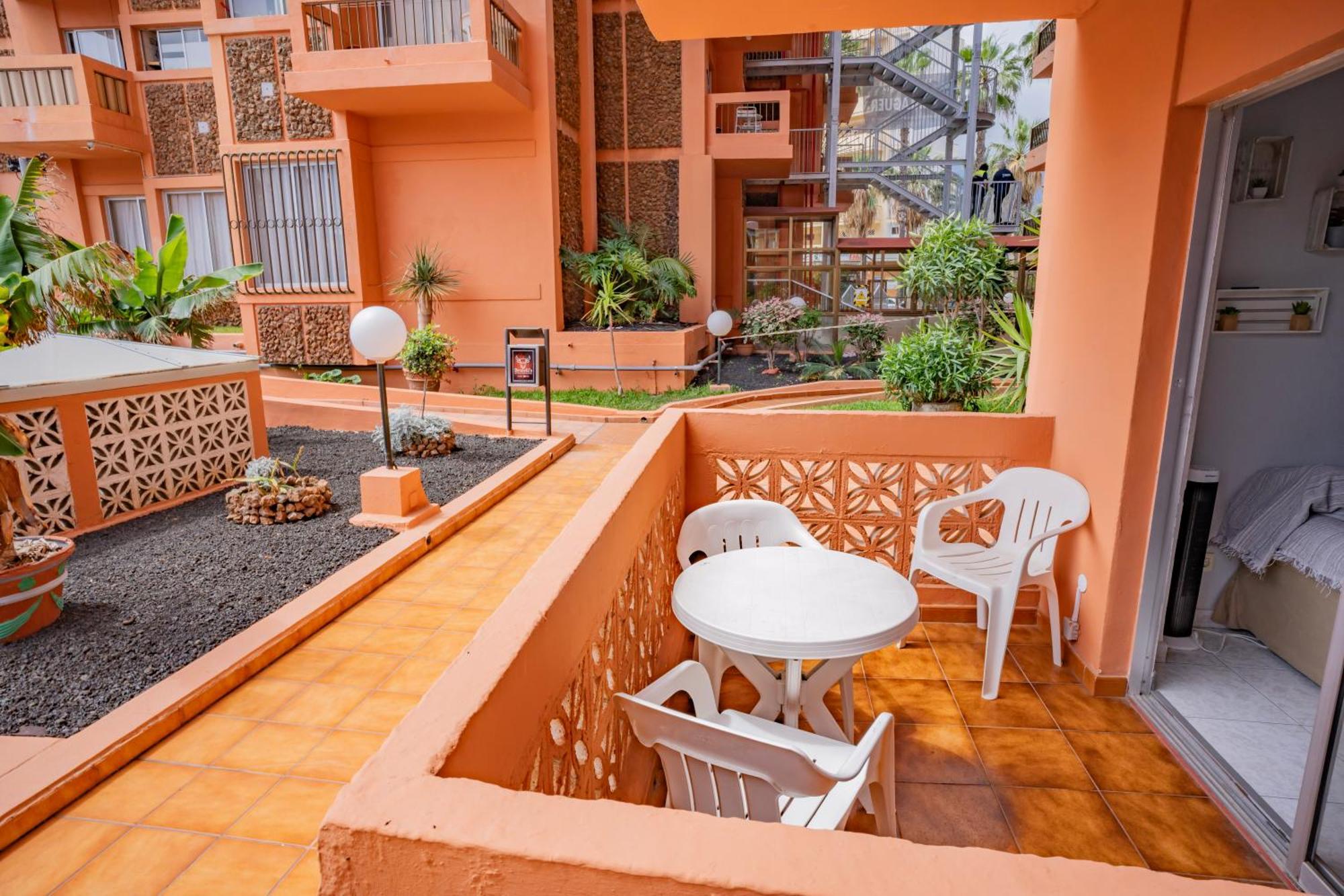Cautivador Estudio En Puerto De La Cruz Exterior foto